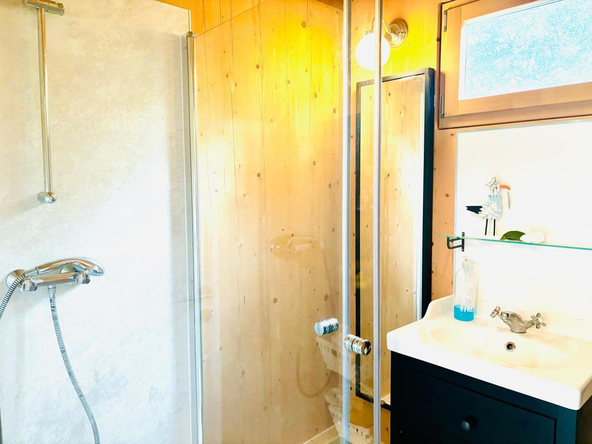 Stella's Holzchalet * Seekirchen am Wallersee